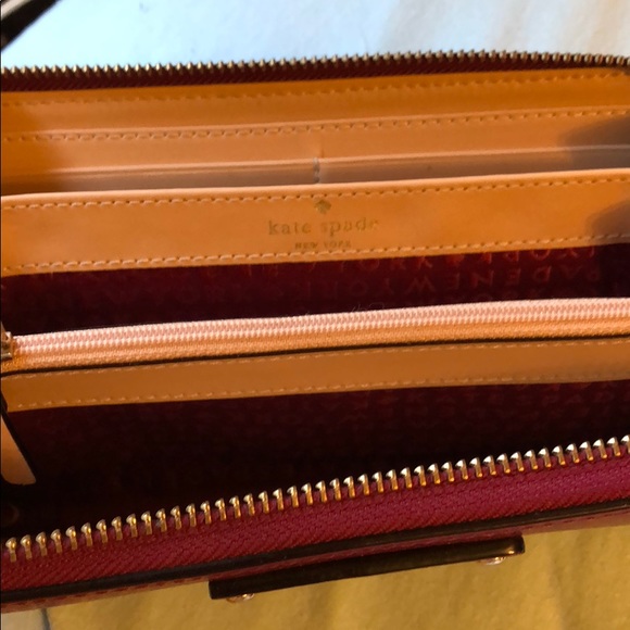 Authentic Kate Spade wallet - Picture 2 of 3